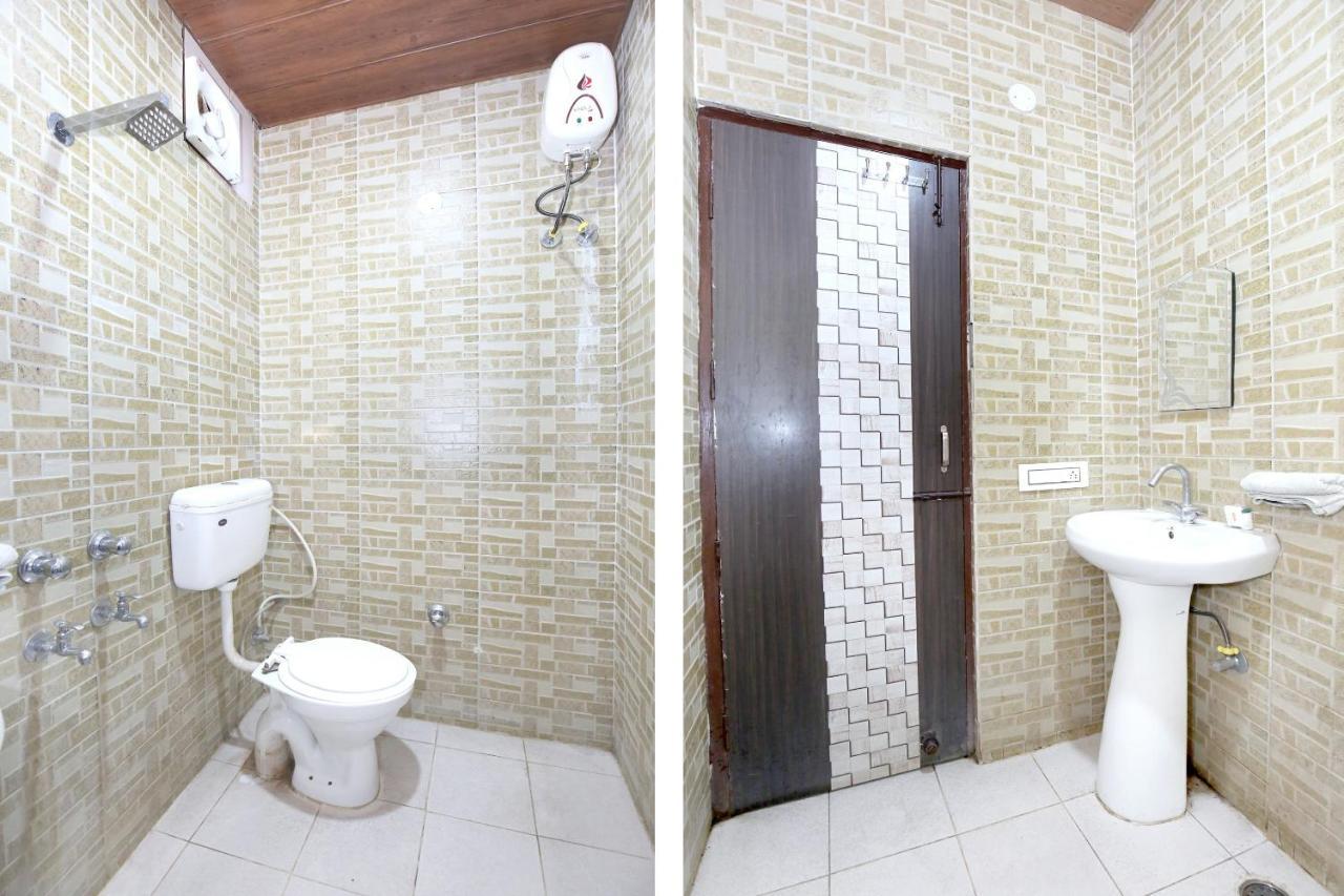 Oyo 8105 Royale Guest House Ludhiana Eksteriør bilde
